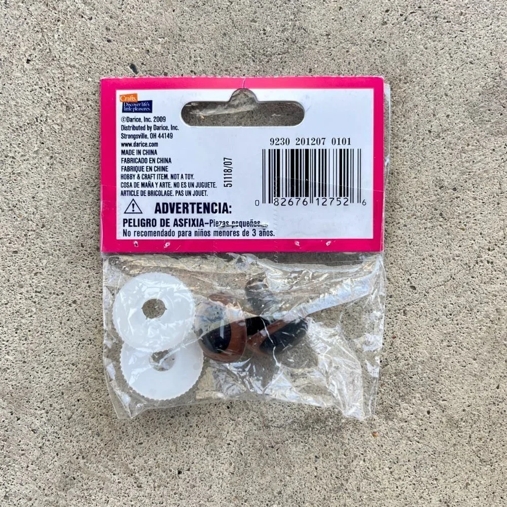 Darice® Brown Animal Eyes with Washers